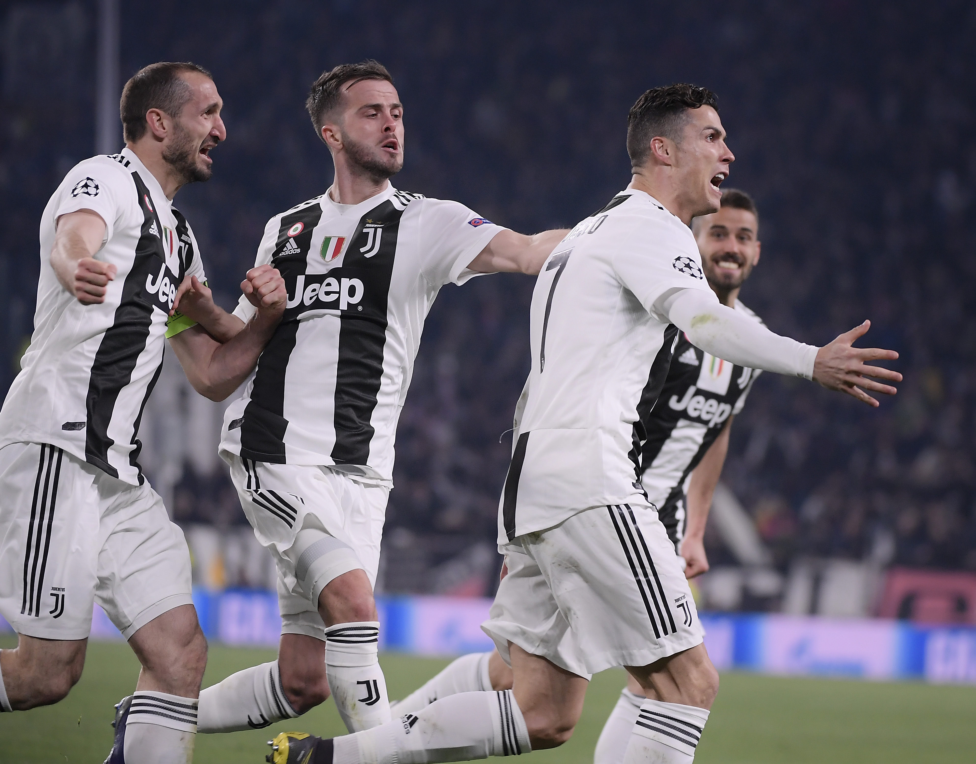 月最佳魔咒？阿莫林&马雷斯卡下课，斯洛特&格拉斯纳表现不佳